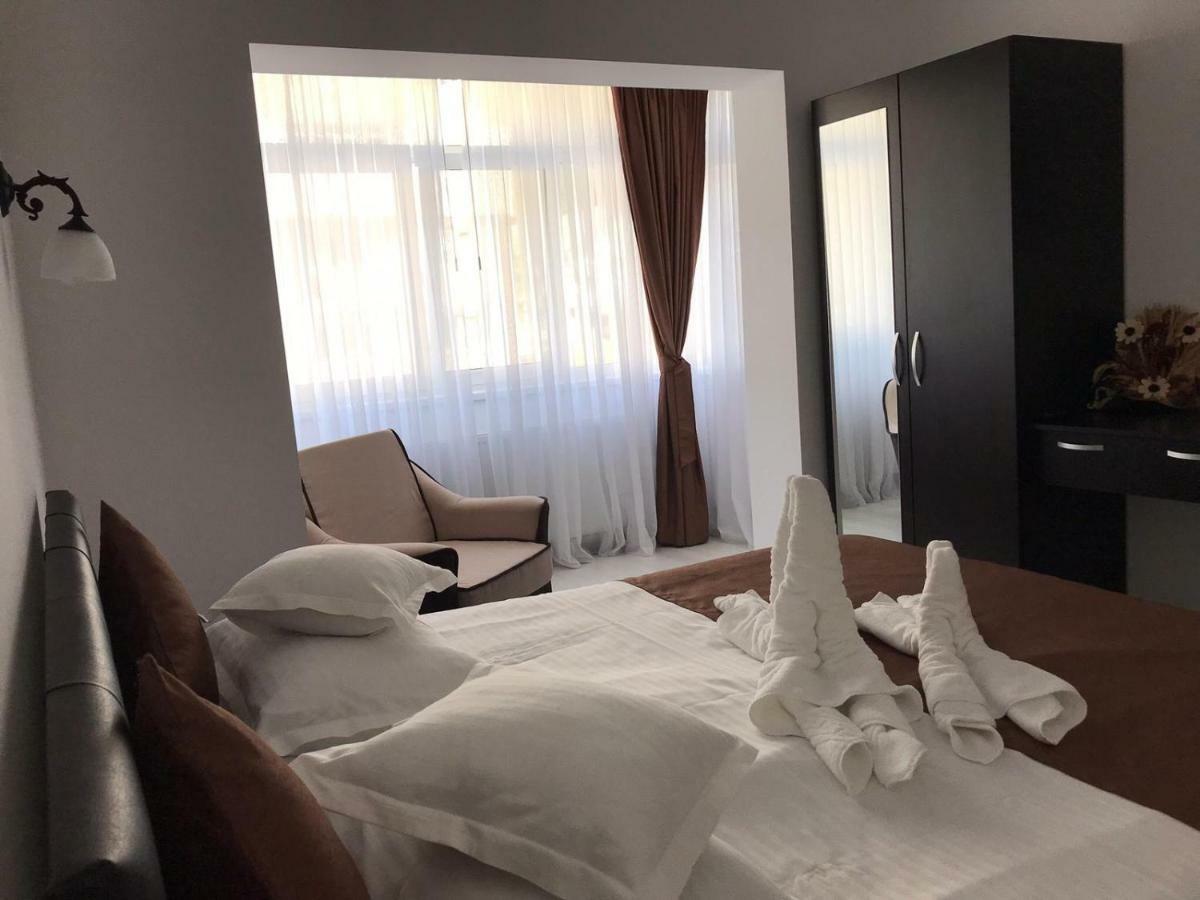Apartament Mont Blanc Sinaia Dış mekan fotoğraf